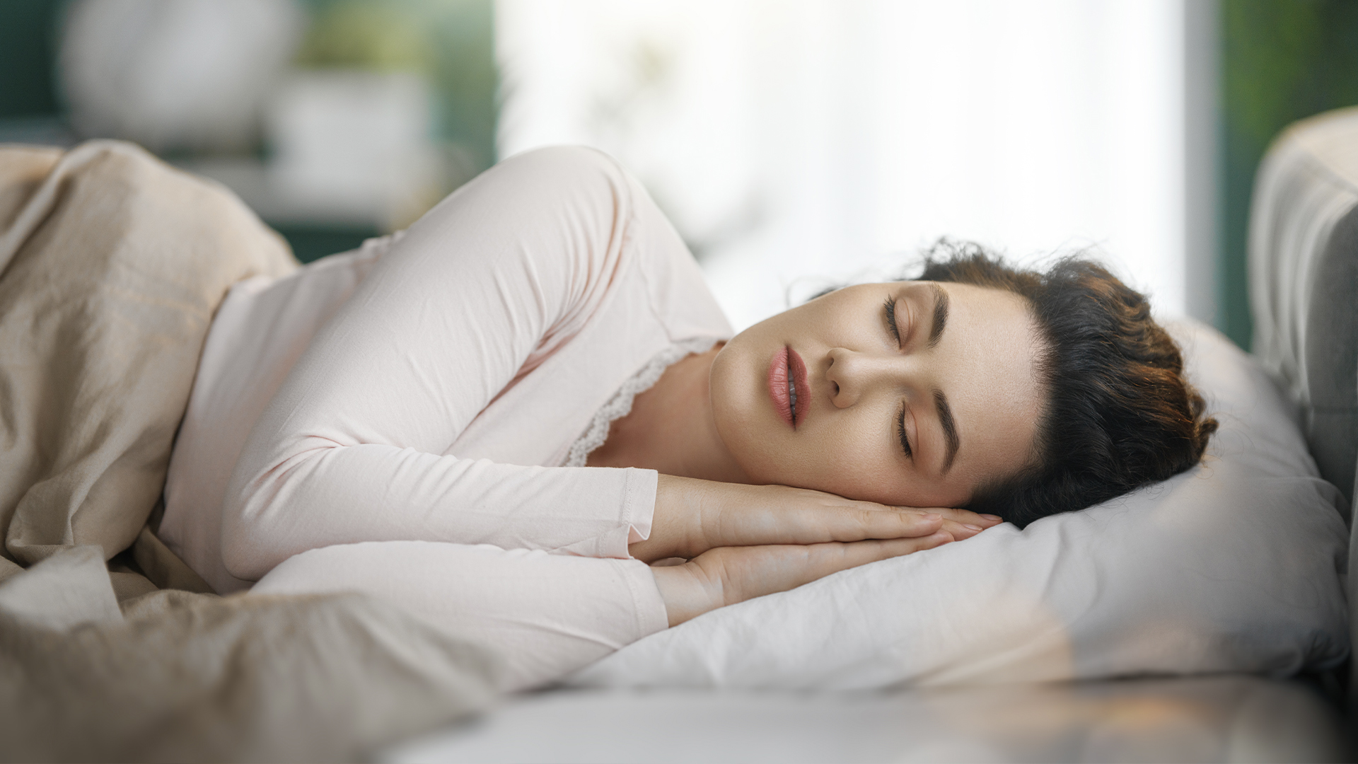 Estratégias para um Sono Reparador: O Mecanismo de Ação do MELLATONZ e sua Sinergia com o Magnésio