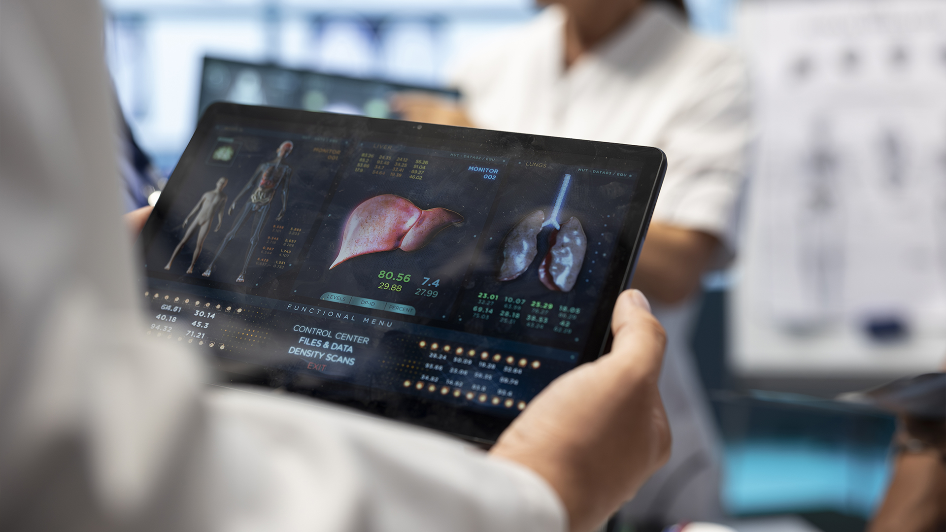 Sobrecarga hepática aguda: como o excesso alimentar na Páscoa impacta detoxificação e metabolismo lipídico